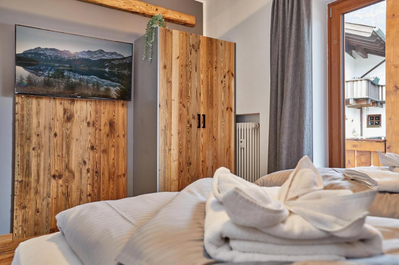 Alpis Ferienwohnung Garmisch-Partenkirchen Buitenkant foto