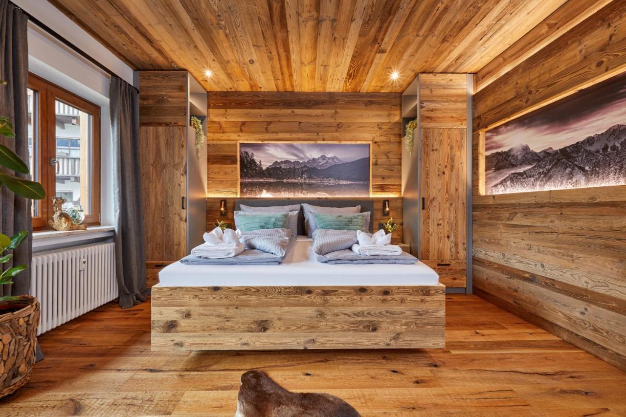 Alpis Ferienwohnung Garmisch-Partenkirchen Buitenkant foto